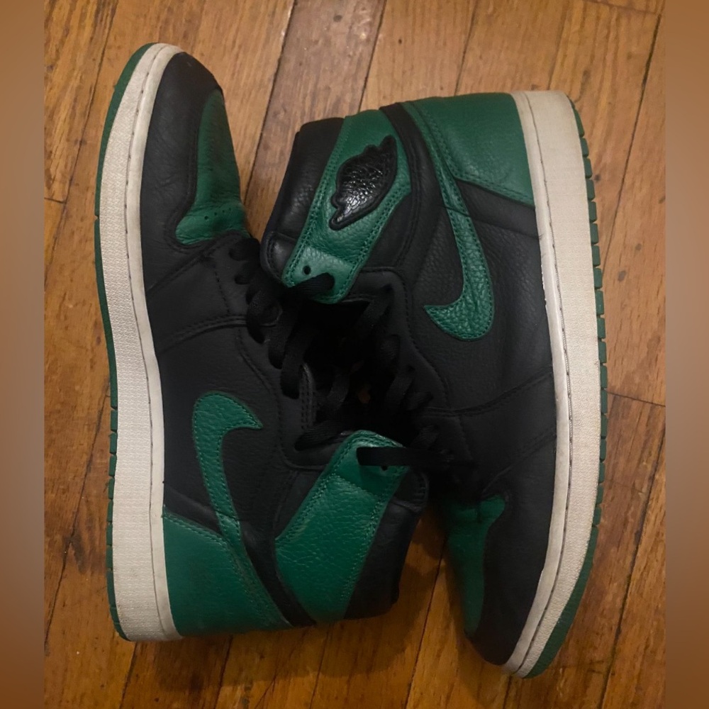 Jordan 1 Pine green size 12